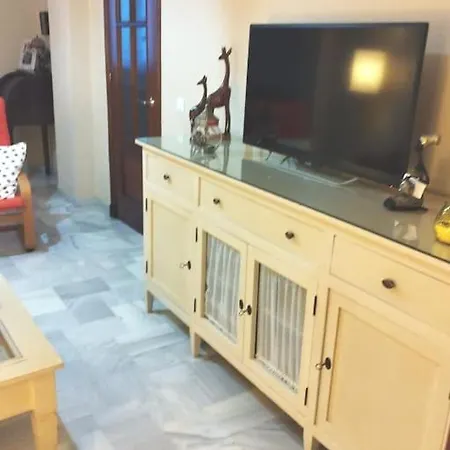 Piso Centrico En Con Garaje Apartment Sanlucar de Barrameda